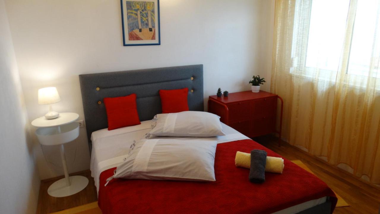 Apartmani Villa Marija Omis Exterior photo